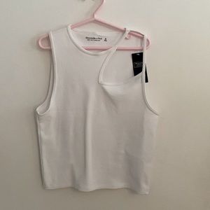 ⭐️HOST PICK⭐️ [M] NWT - ABERCROMBIE ribbed cutout tank